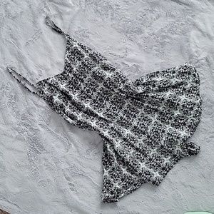 Volcom romper black, baby blue and white medium 12